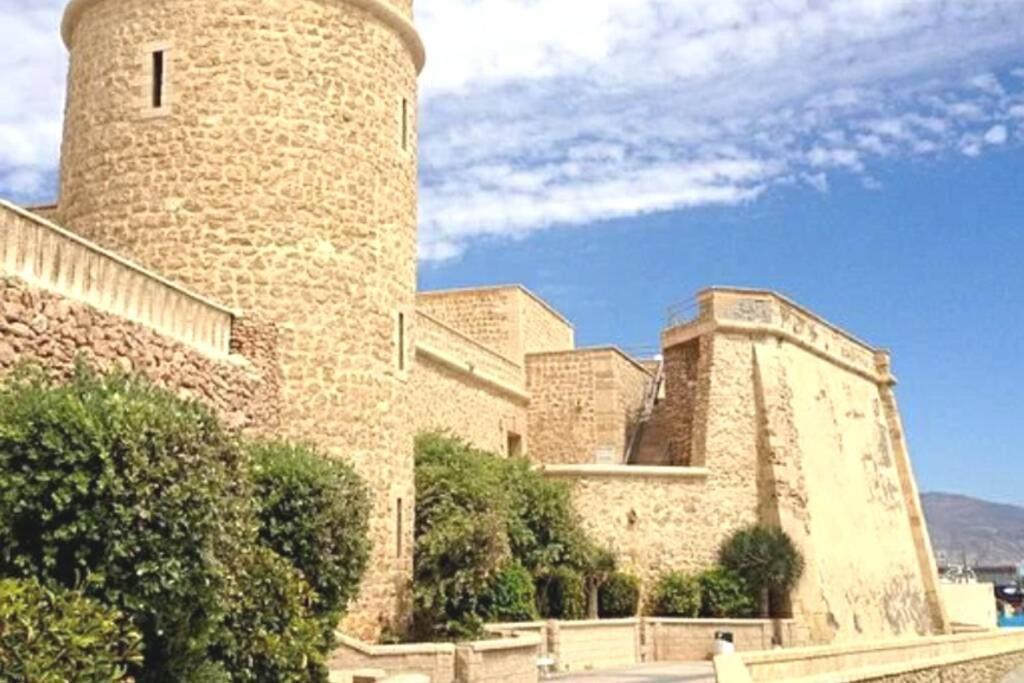 A 600 M De La Playa Y El Castillo Santa Ana Roquetas de Mar Exterior photo